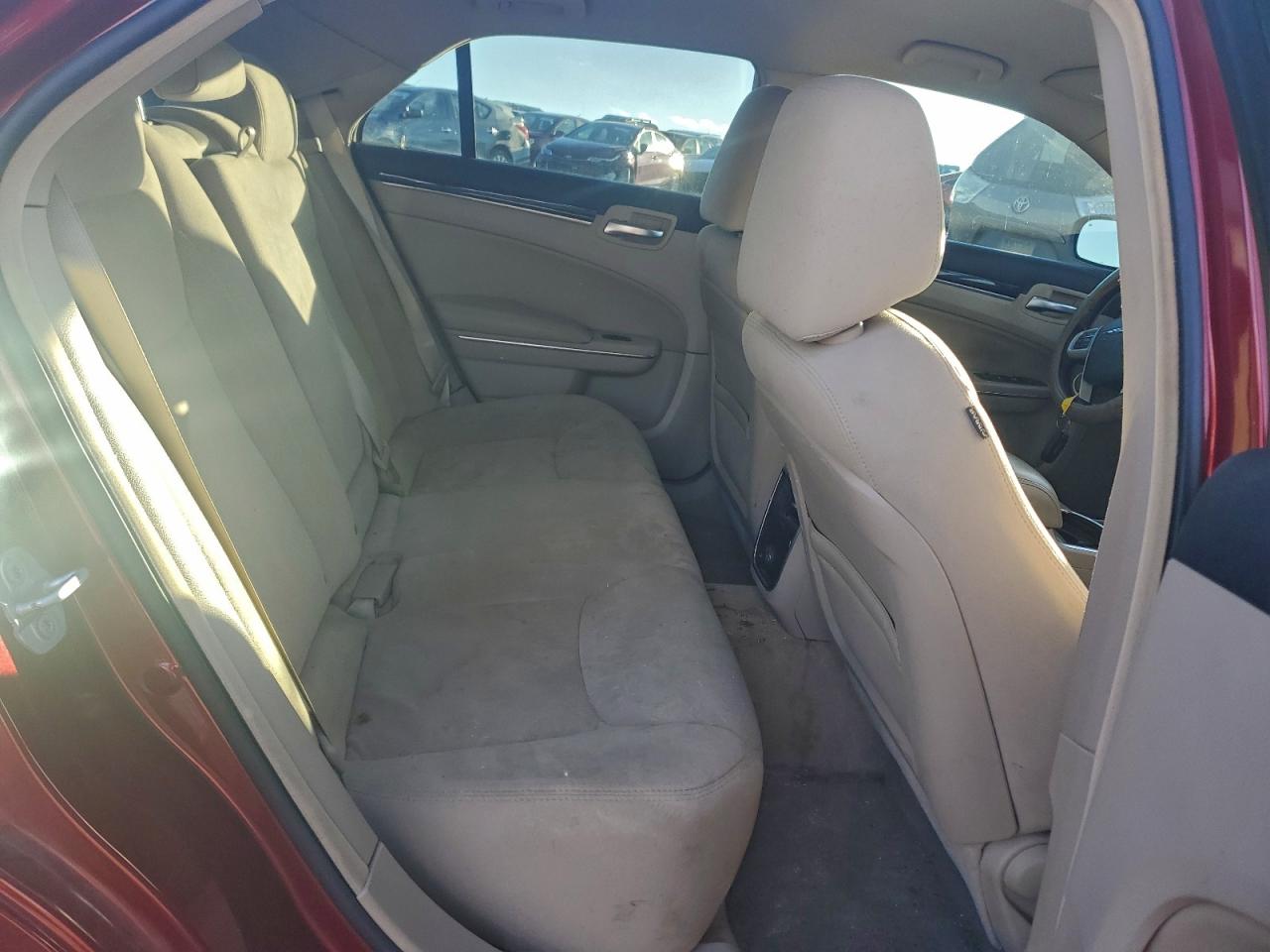 2012 Chrysler 300 VIN: 2C3CCAAG2CH173268 Lot: 94248965