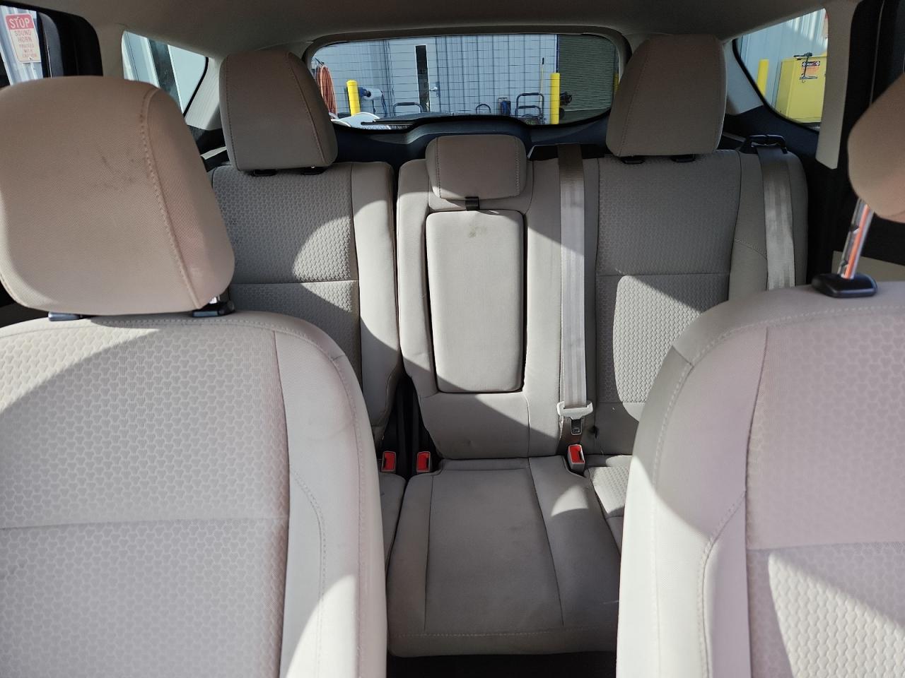 2018 Ford Escape Se VIN: 1FMCU9GD9JUC60353 Lot: 92577935