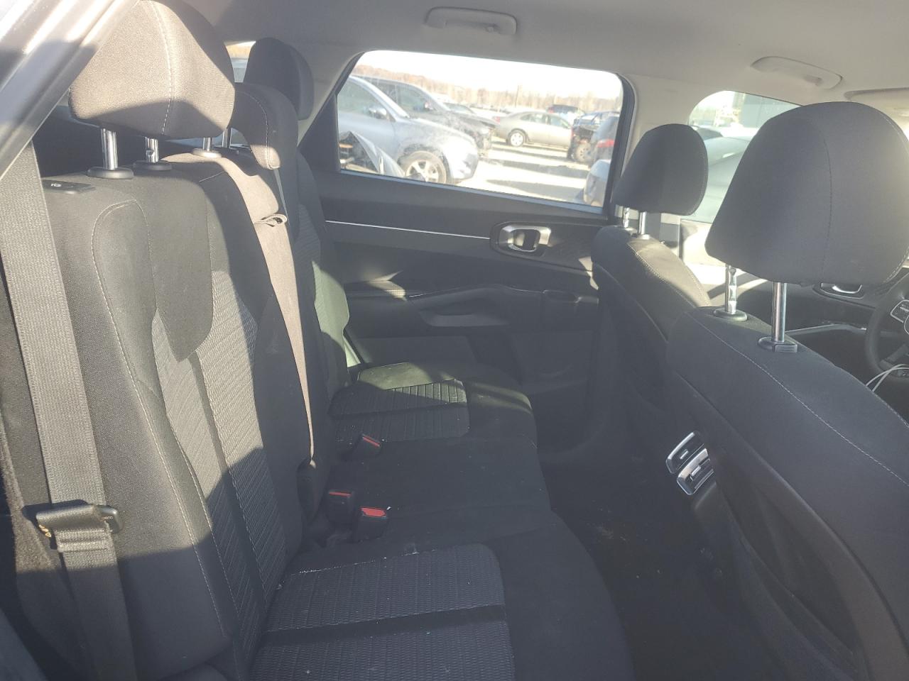 2022 Kia Sorento Lx VIN: 5XYRG4LC2NG110498 Lot: 92863135