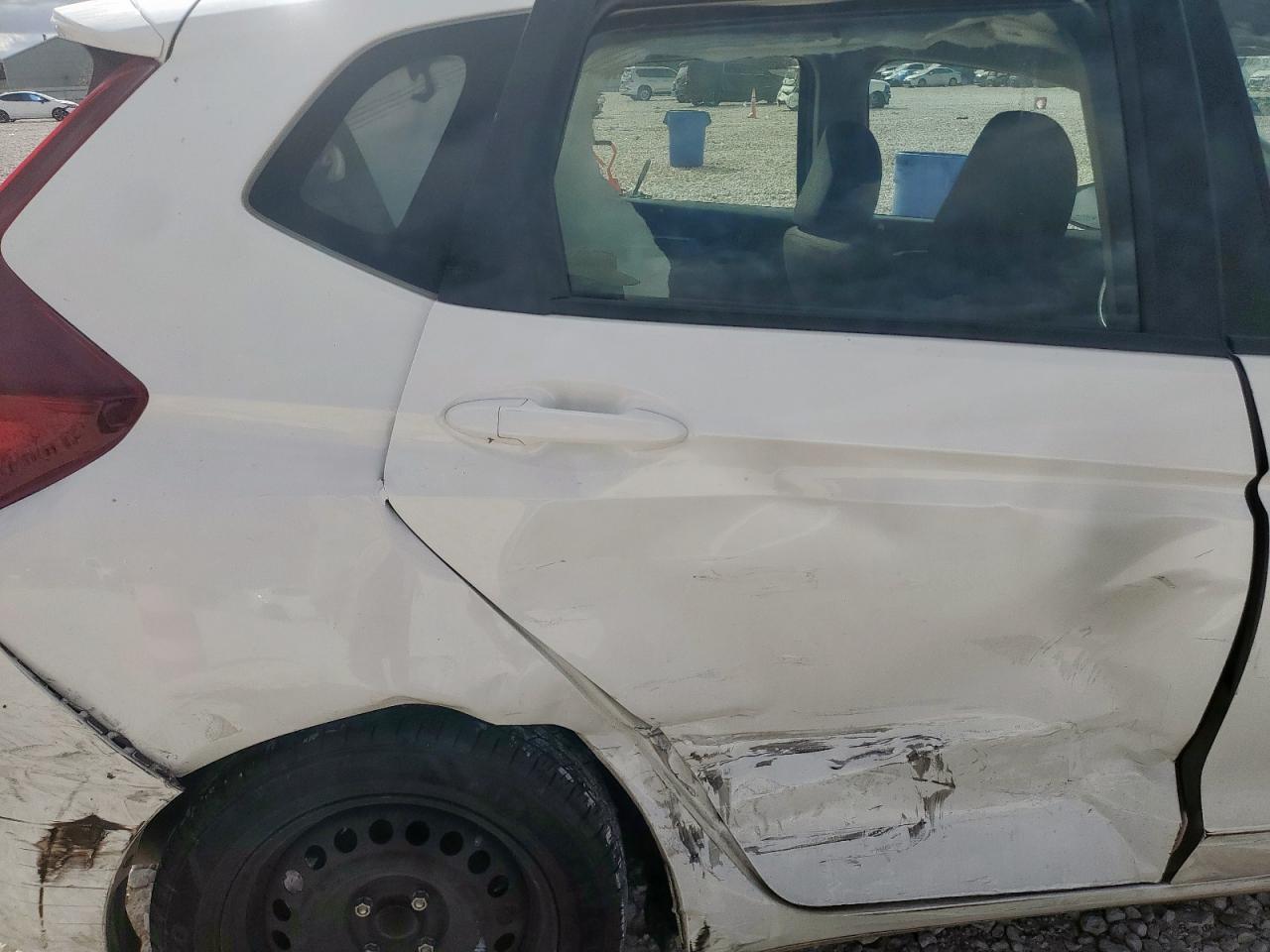 2016 Honda Fit Lx VIN: JHMGK5H51GS005730 Lot: 92236595