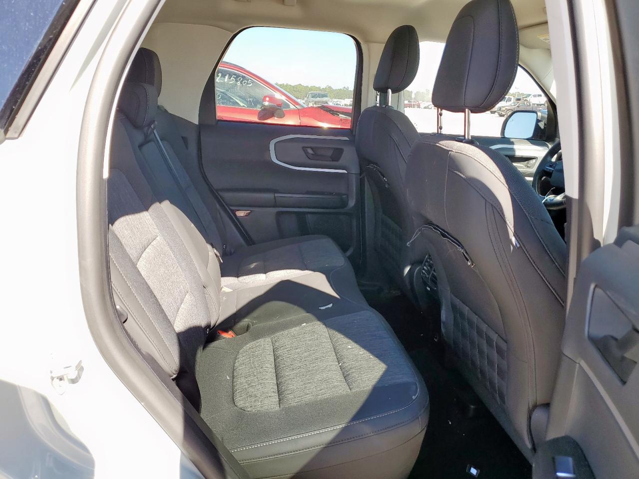 2022 Ford Bronco Sport Big Bend VIN: 3FMCR9B66NRE17151 Lot: 91053655