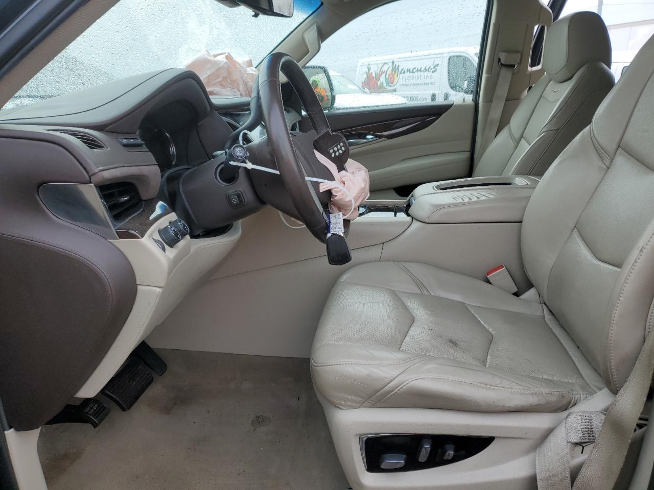 2017 Cadillac Escalade Luxury VIN: 1GYS4BKJ1HR182825 Lot: 93002325