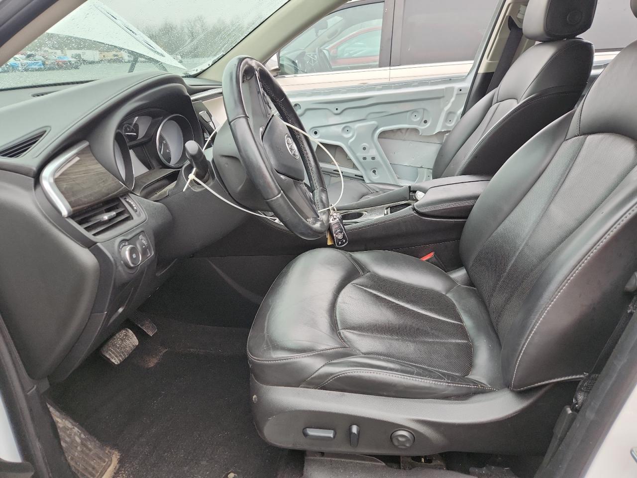 2019 Buick Envision Essence VIN: LRBFXCSA7KD043421 Lot: 90572935