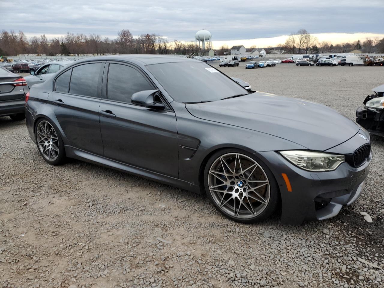 Фото: WBS8M9C55H5G84671