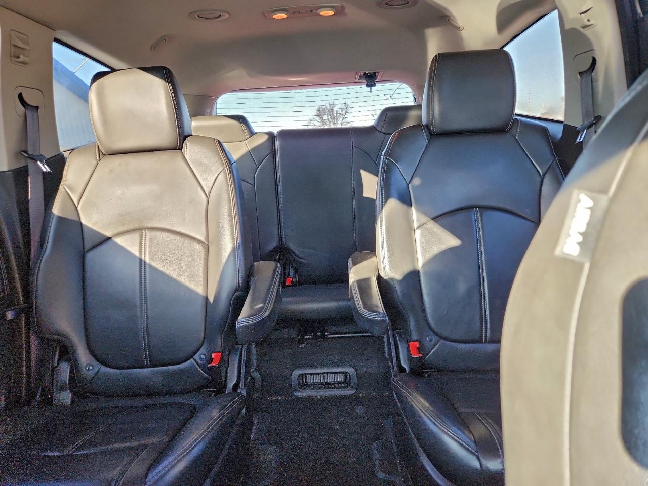 2015 Chevrolet Traverse Lt VIN: 1GNKVHKD6FJ351952 Lot: 93461655