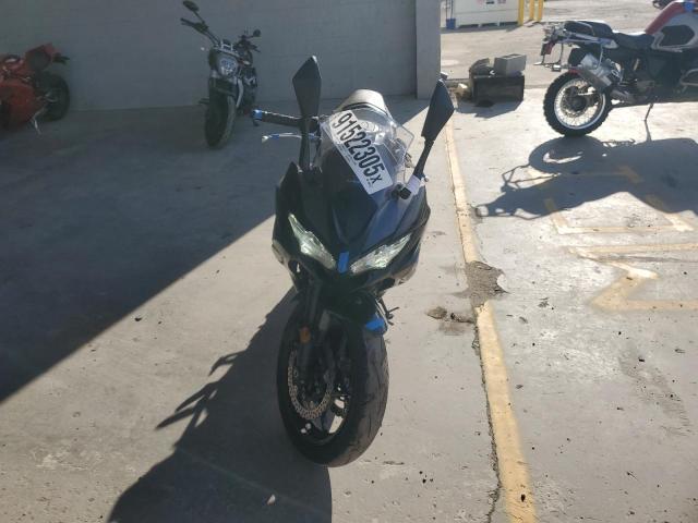 2025 KAWASAKI EX650 R  