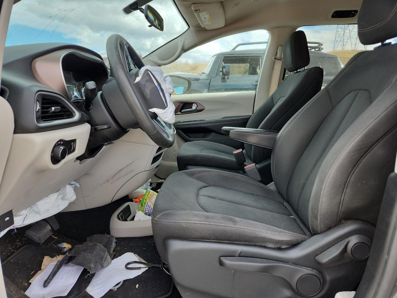 2018 Chrysler Pacifica L VIN: 2C4RC1AG0JR274466 Lot: 93011065