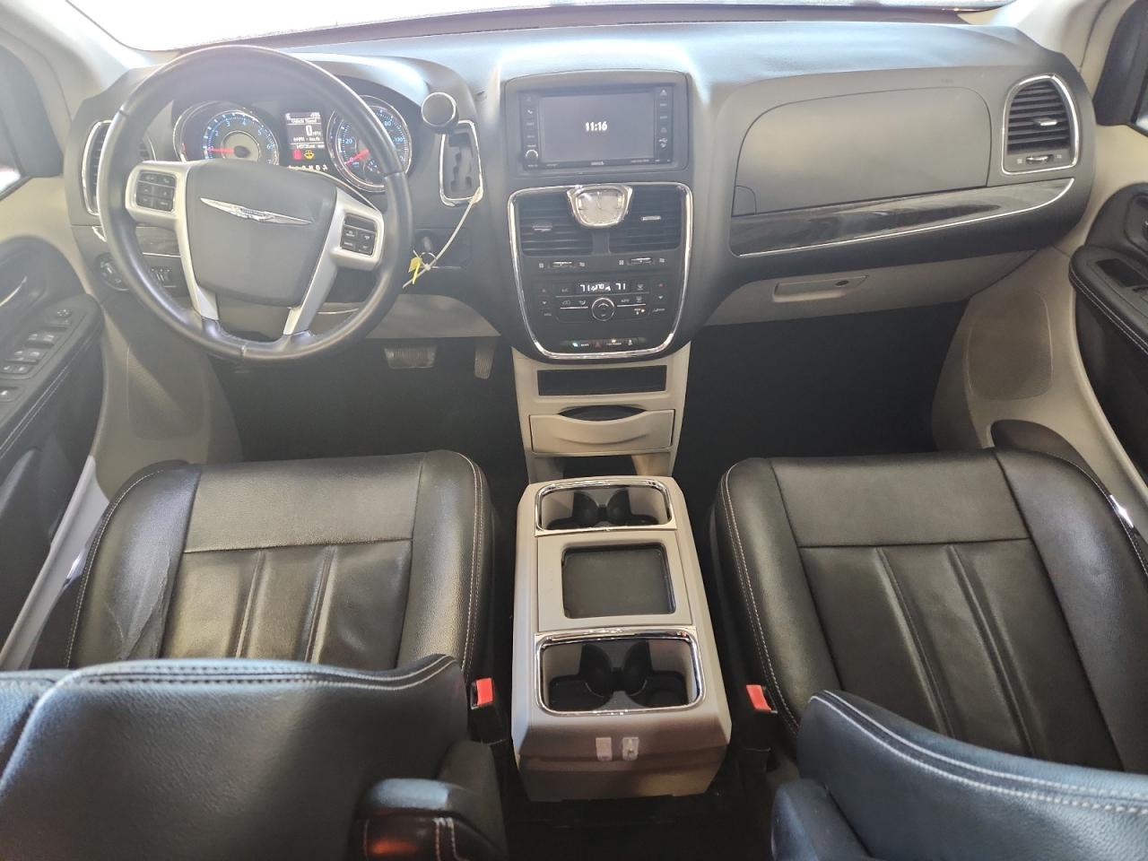 2016 Chrysler Town & Country Touring VIN: 2C4RC1BG4GR238237 Lot: 91935515