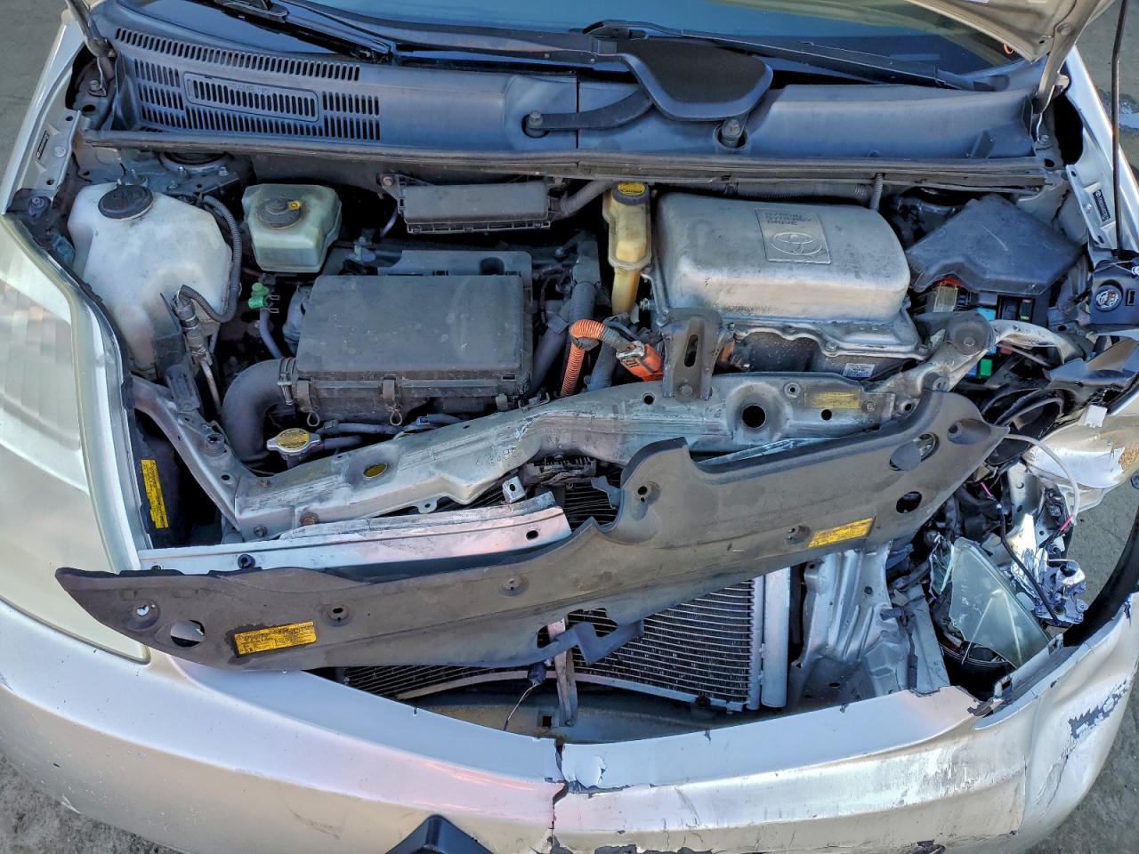 2004 Toyota Prius VIN: JTDKB20U540078975 Lot: 94121365