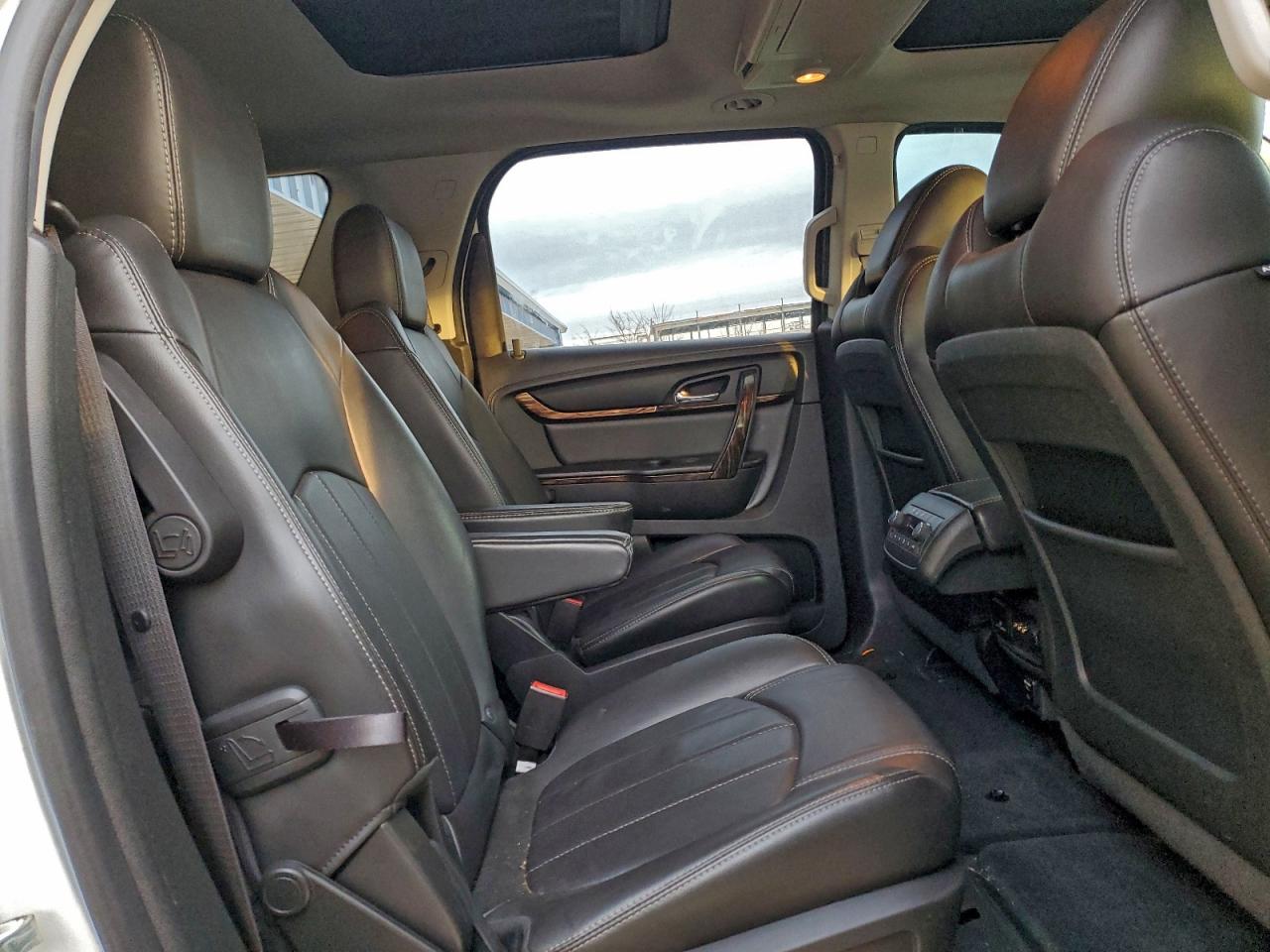 2015 GMC Acadia Denali VIN: 1GKKVTKD2FJ157645 Lot: 93830555