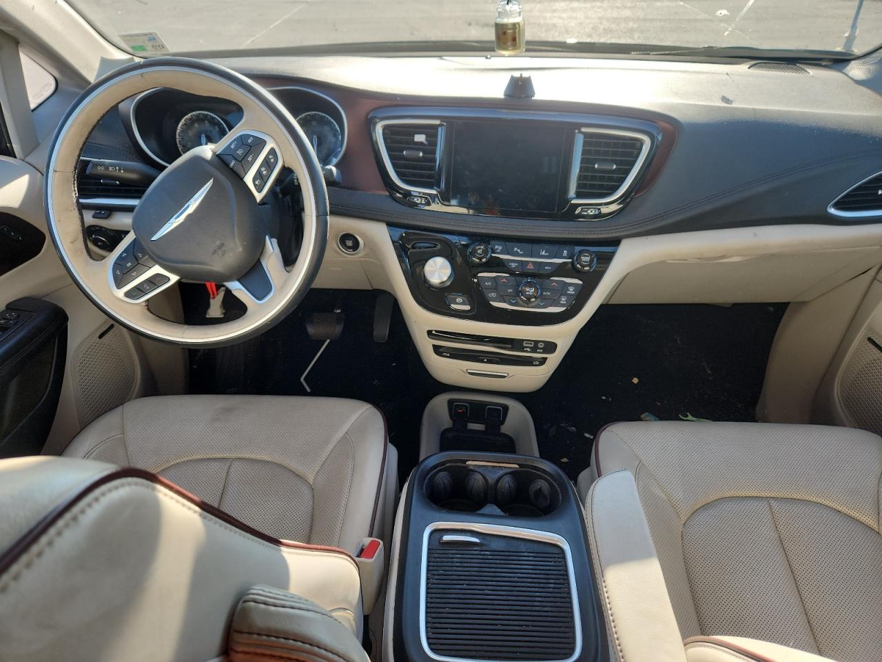 2017 Chrysler Pacifica Limited VIN: 2C4RC1GGXHR668736 Lot: 91104045