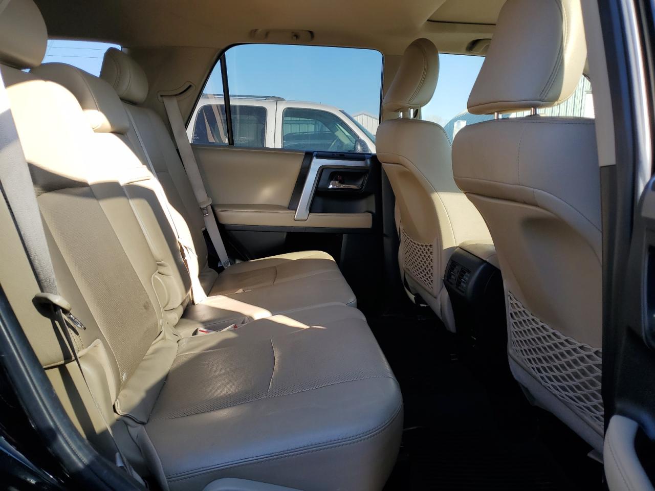 2018 Toyota 4Runner Sr5/Sr5 Premium VIN: JTEBU5JR3J5504274 Lot: 92514775