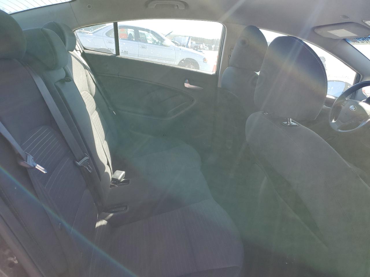 2017 Kia Forte Lx VIN: 3KPFL4A79HE068112 Lot: 92873625