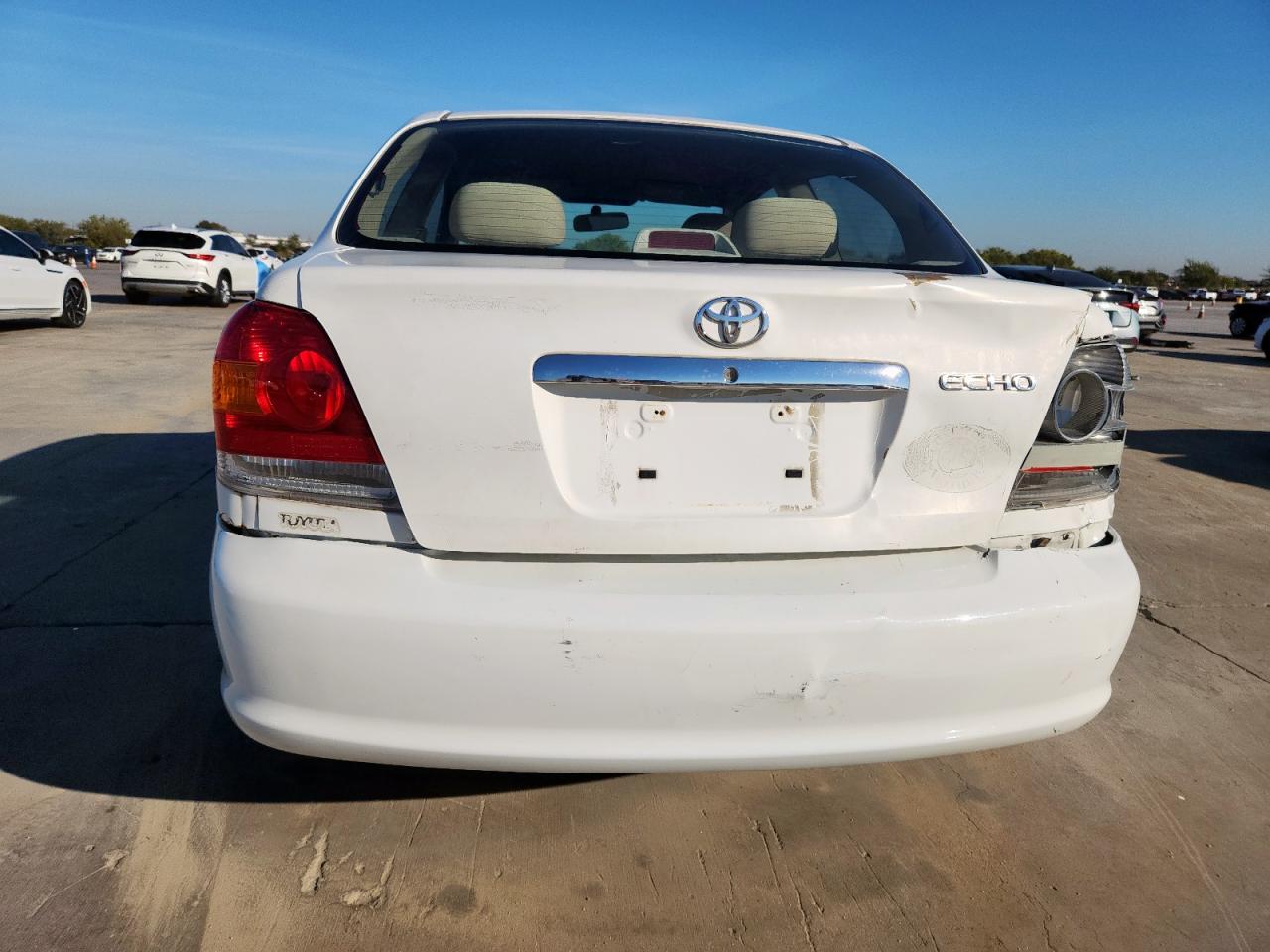 2004 Toyota Echo VIN: JTDAT123040337461 Lot: 90824795