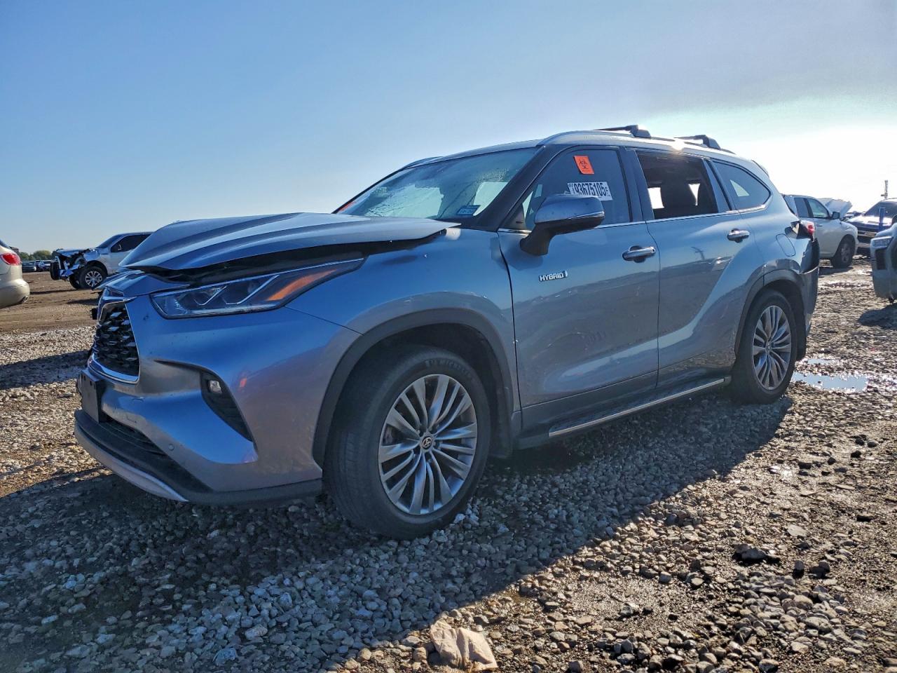 2021 Toyota Highlander Hybrid Platinum