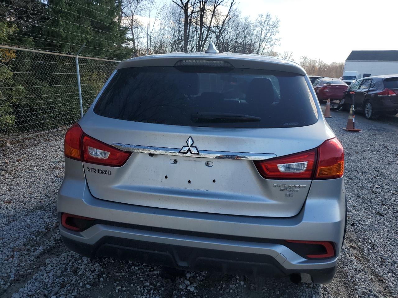 2018 Mitsubishi Outlander Sport Es VIN: JA4AR3AW2JU002643 Lot: 92818595