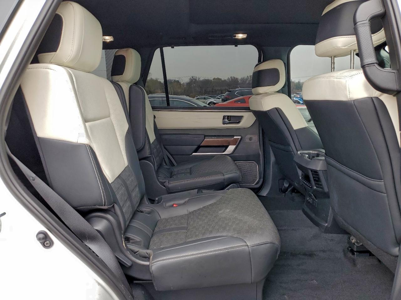 2025 Toyota Sequoia Sr5 VIN: 7SVAAABA6SX069370 Lot: 93749175