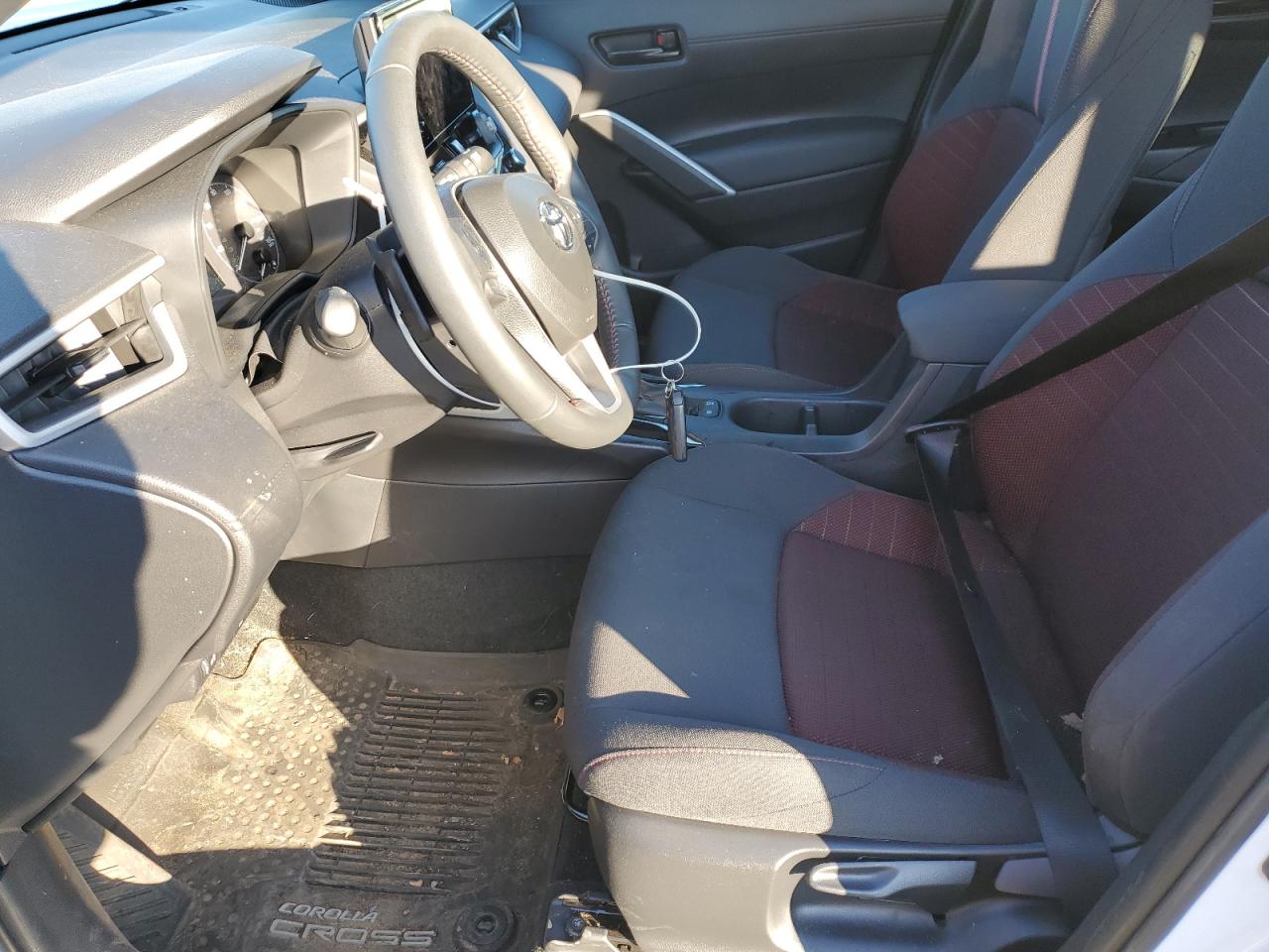 2025 Toyota Corolla Cross Se VIN: 7MUFBABG5SV081894 Lot: 93206505