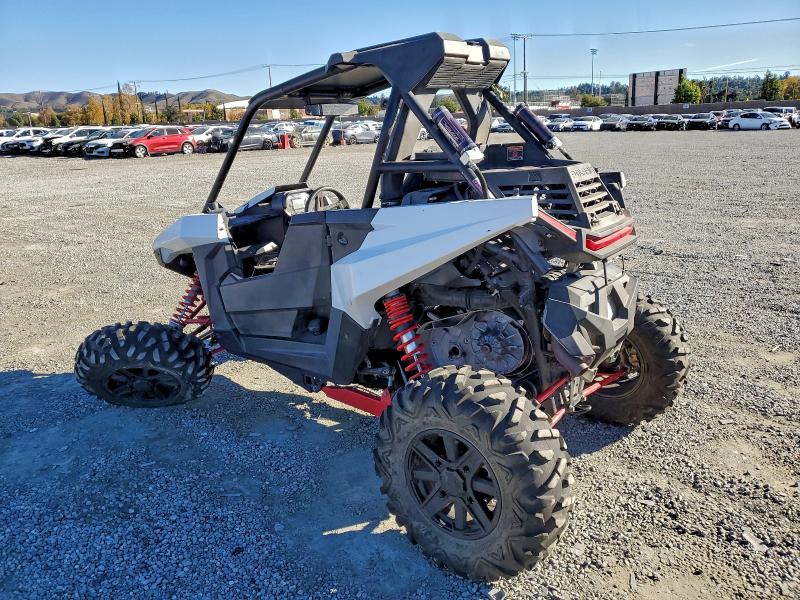 2018 POLARIS RZR RS1  