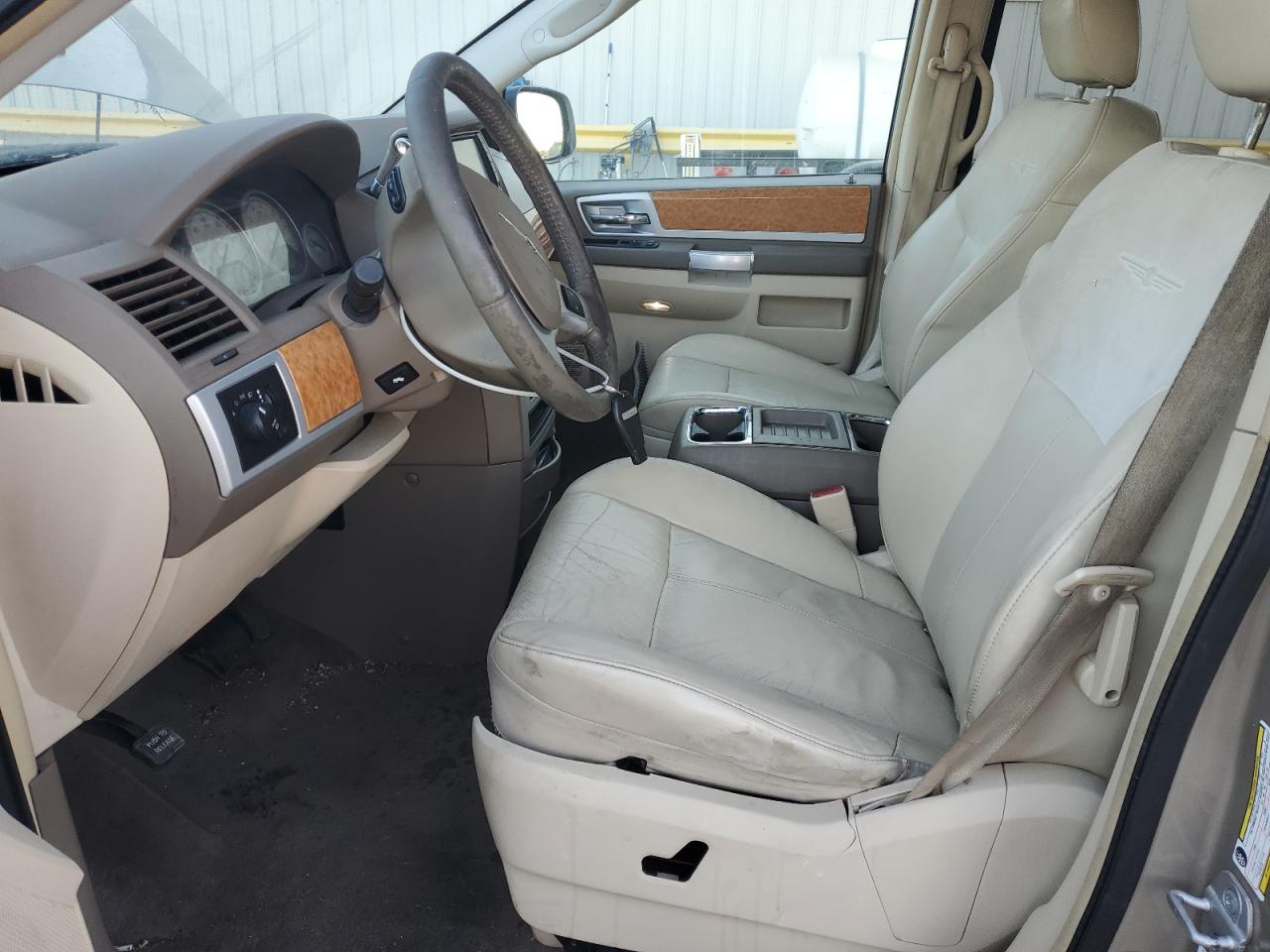 2008 Chrysler Town & Country Limited VIN: 2A8HR64X28R689181 Lot: 87405455