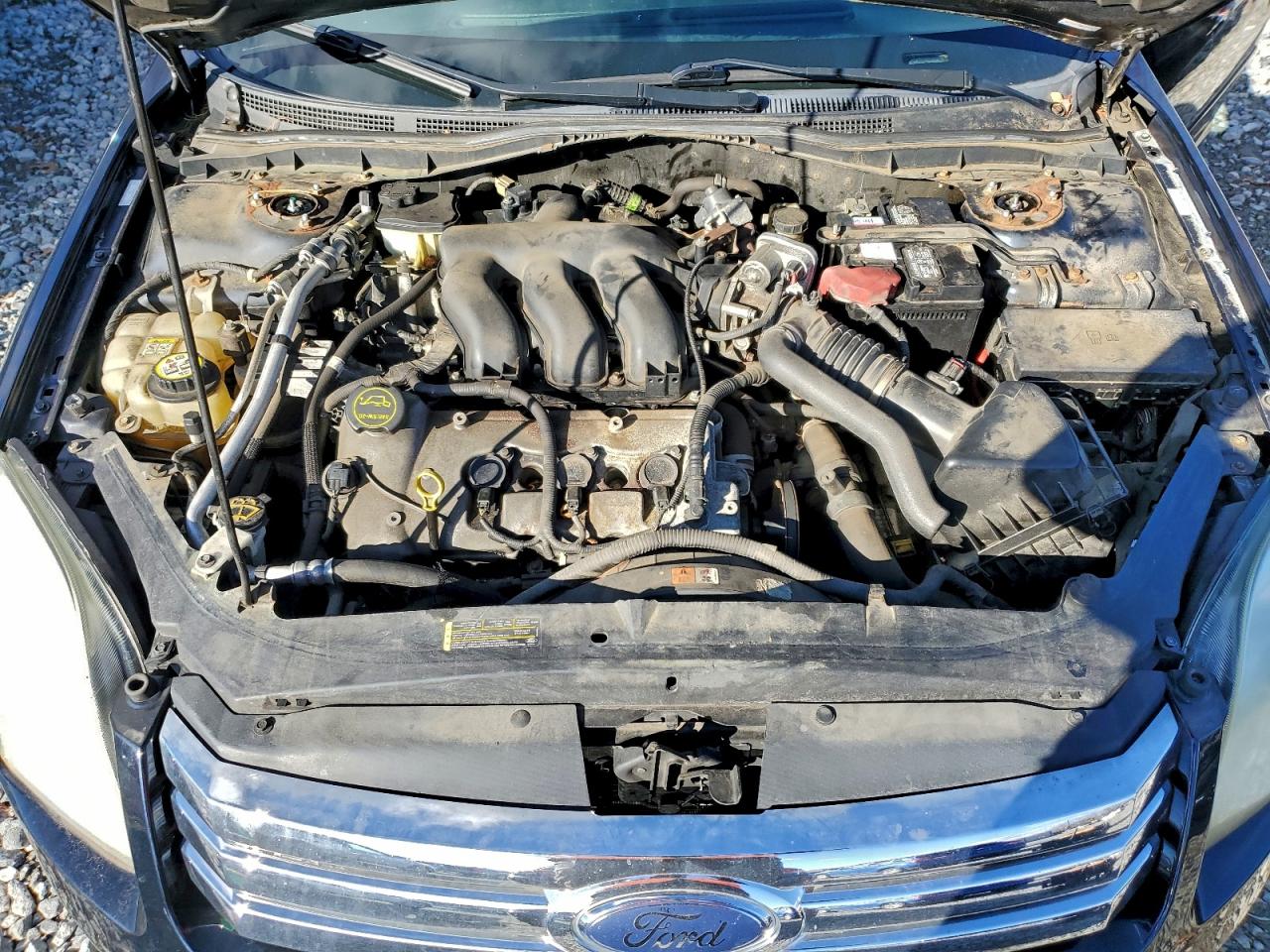 2008 Ford Fusion Se VIN: 3FAHP071X8R235455 Lot: 93943705