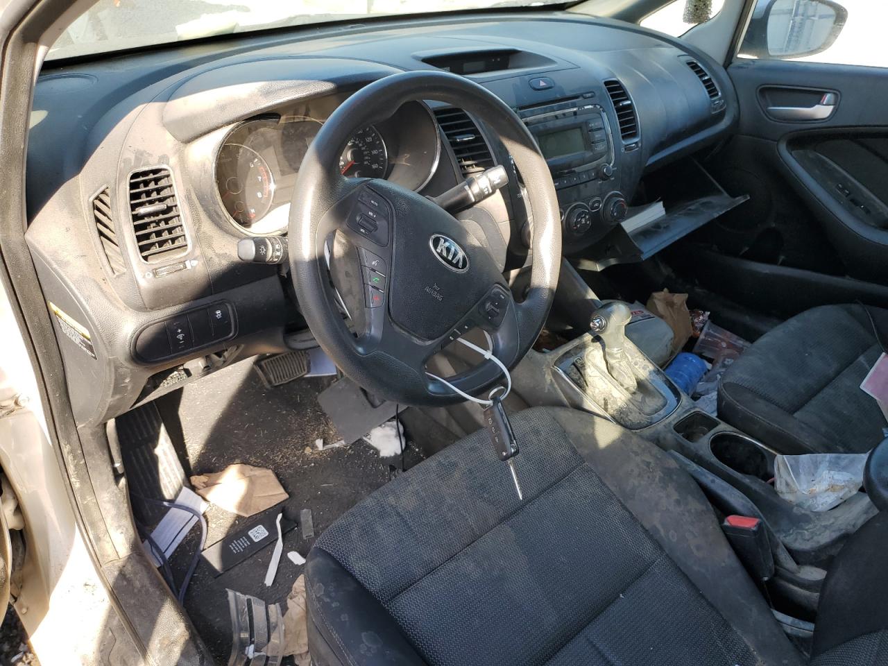 2017 Kia Forte Lx VIN: 3KPFK4A7XHE029371 Lot: 91111215