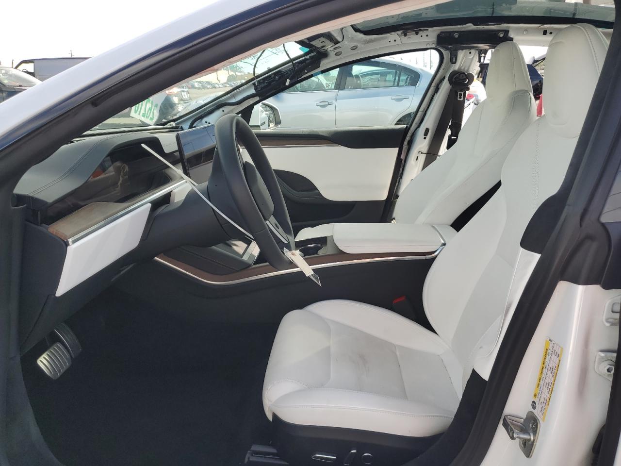 2024 Tesla Model S VIN: 5YJSA1E53RF532681 Lot: 90364445