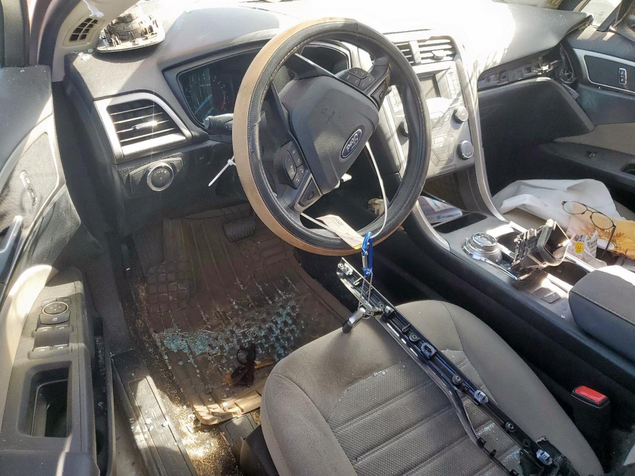 2019 Ford Fusion S VIN: 3FA6P0G7XKR231599 Lot: 87084135