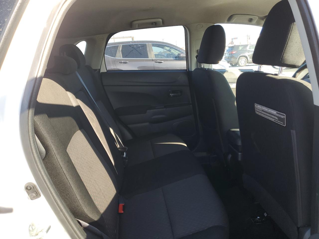 2018 Mitsubishi Outlander Sport Es VIN: JA4AP3AU5JZ024238 Lot: 92053025