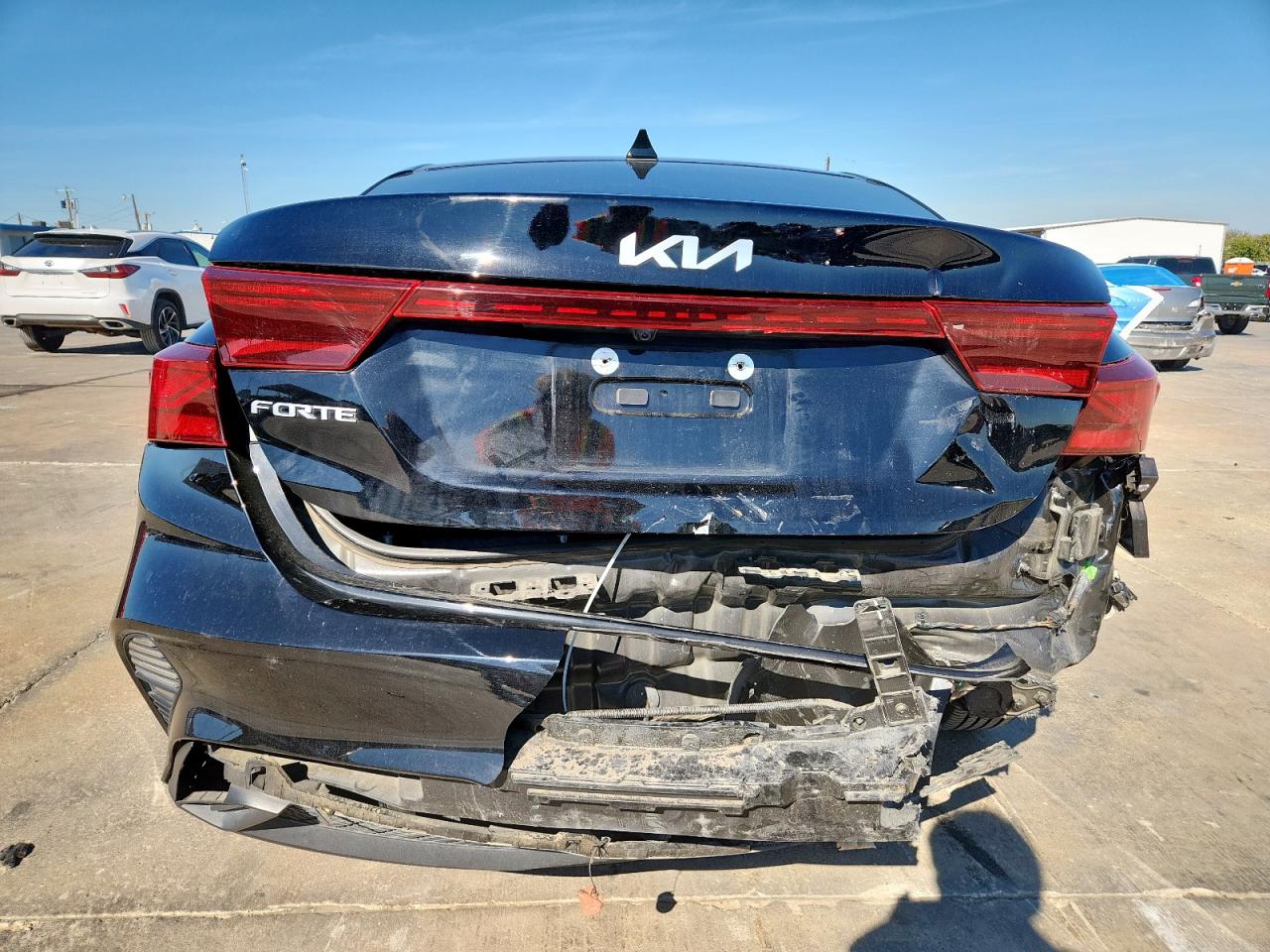 2023 Kia Forte Lx VIN: 3KPF24AD3PE581010 Lot: 91517215