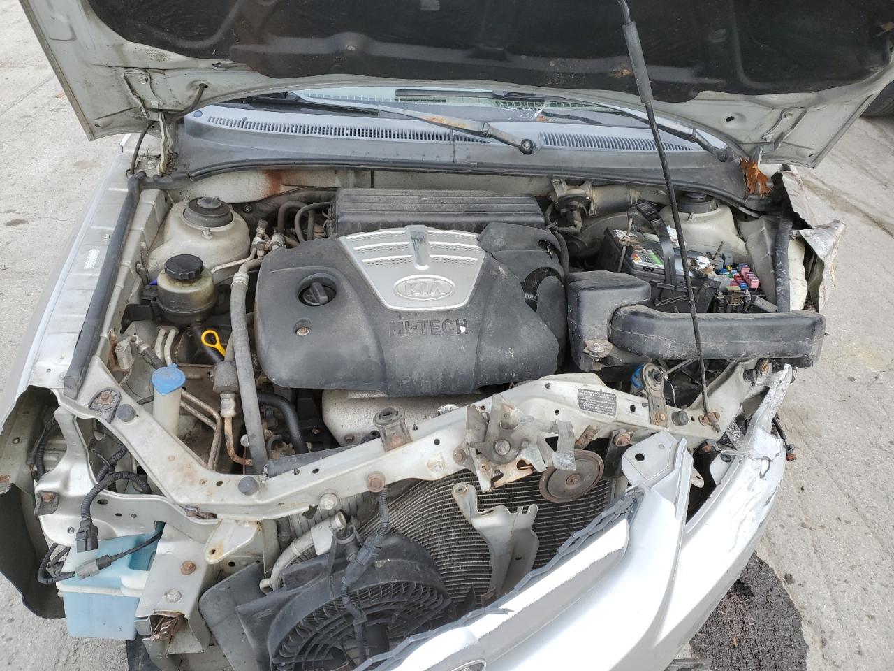 2004 Kia Rio VIN: KNADC125646300942 Lot: 92842505