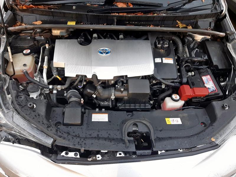 2016 TOYOTA PRIUS HYBRID 