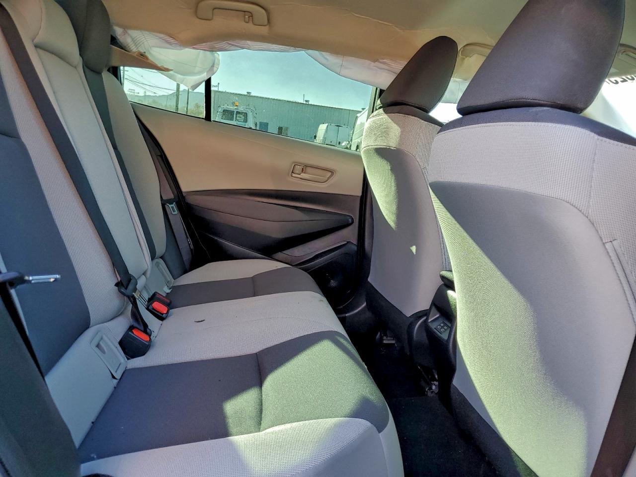 2025 Toyota Corolla Le VIN: 5YFB4MDE1SP318633 Lot: 94528025