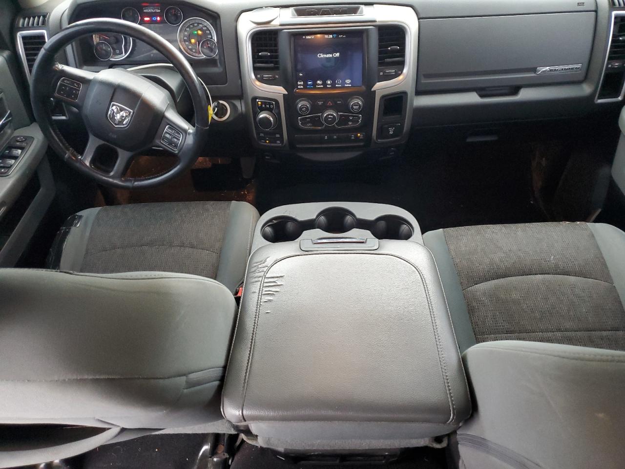 2018 Ram 1500 Slt VIN: 3C6RR7LT4JG219835 Lot: 92983025