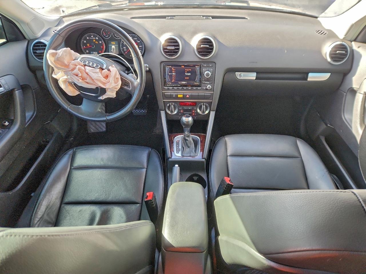 2011 Audi A3 Premium Plus VIN: WAUMFAFM7BA020594 Lot: 94177495