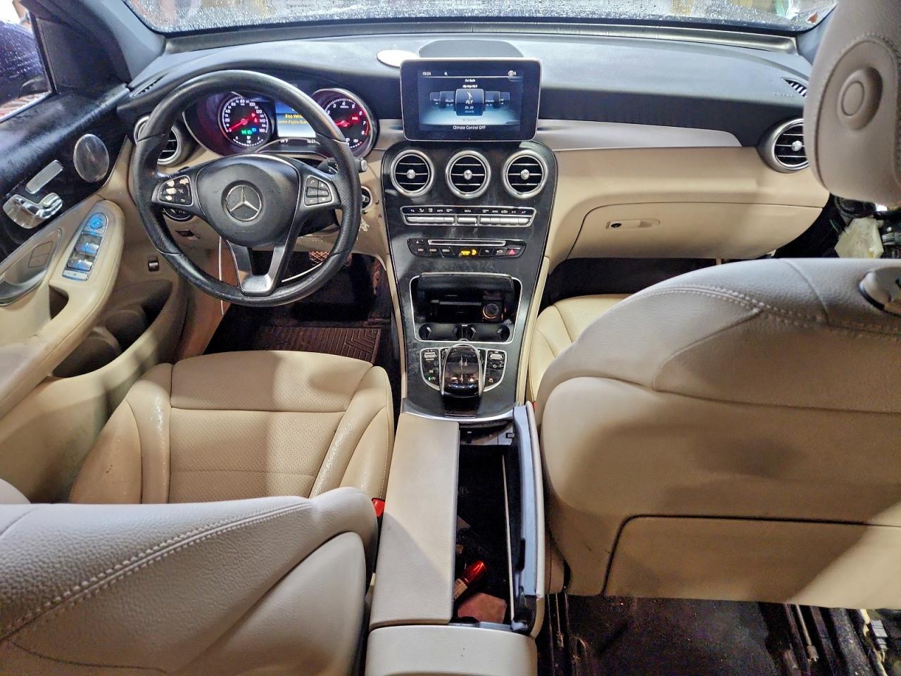 2017 Mercedes-Benz Glc 300 VIN: WDC0G4JB9HV012272 Lot: 92975295