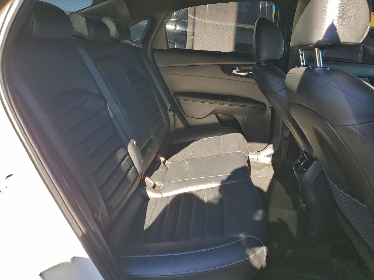 2024 Kia Forte Gt Line VIN: 3KPF54AD7RE772617 Lot: 94353975