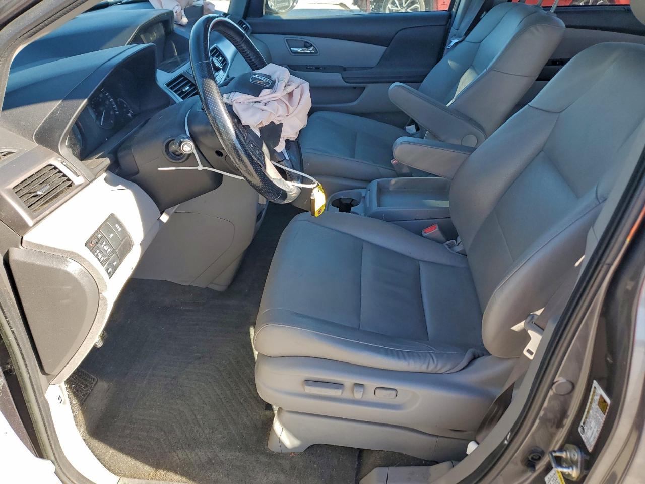 2017 Honda Odyssey Touring VIN: 5FNRL5H95HB004413 Lot: 93608465