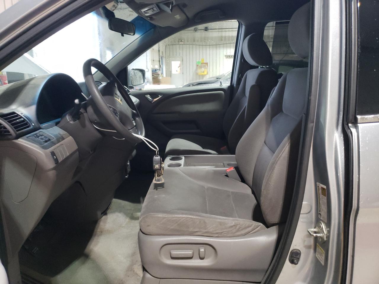 2010 Honda Odyssey Ex VIN: 5FNRL3H42AB105133 Lot: 92425965