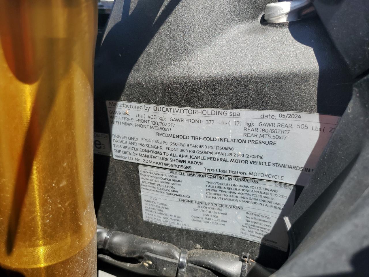 2025 Ducati Panigale V2 VIN: ZDMHAATW5SB015689 Lot: 91831855