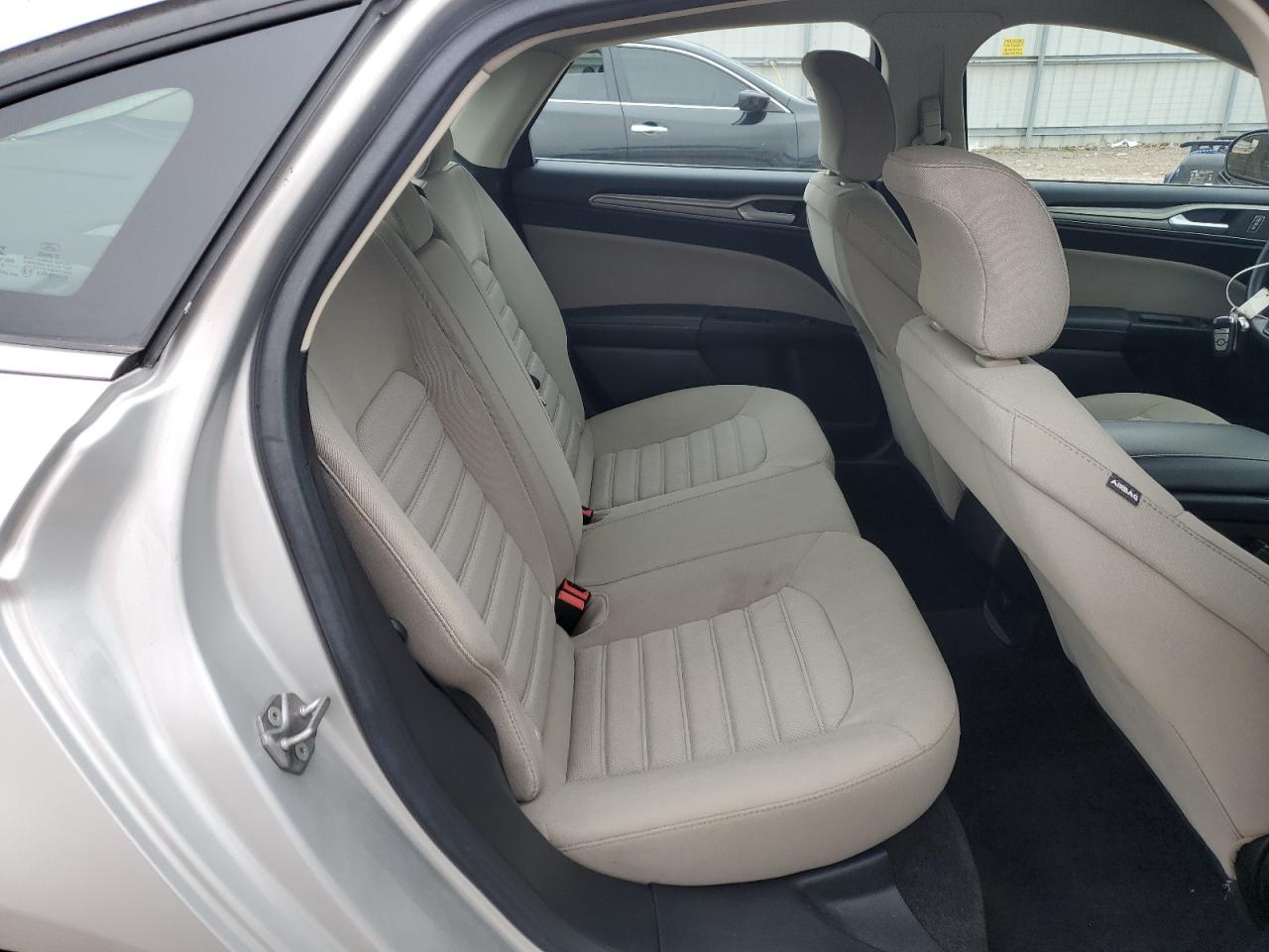 2017 Ford Fusion S VIN: 3FA6P0G7XHR202032 Lot: 93818405