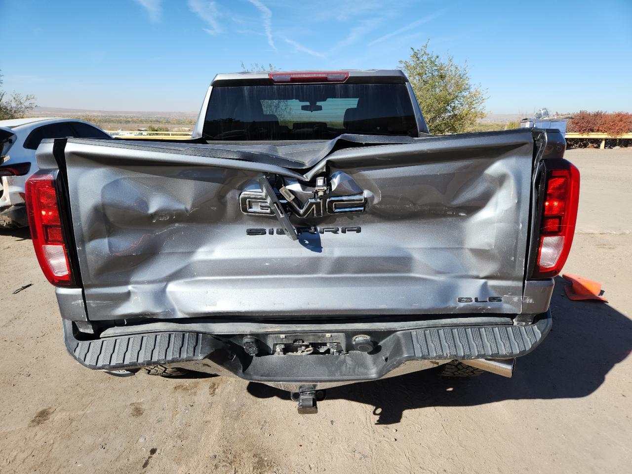 2020 GMC Sierra K1500 Sle VIN: 3GTU9BED2LG141148 Lot: 90130405