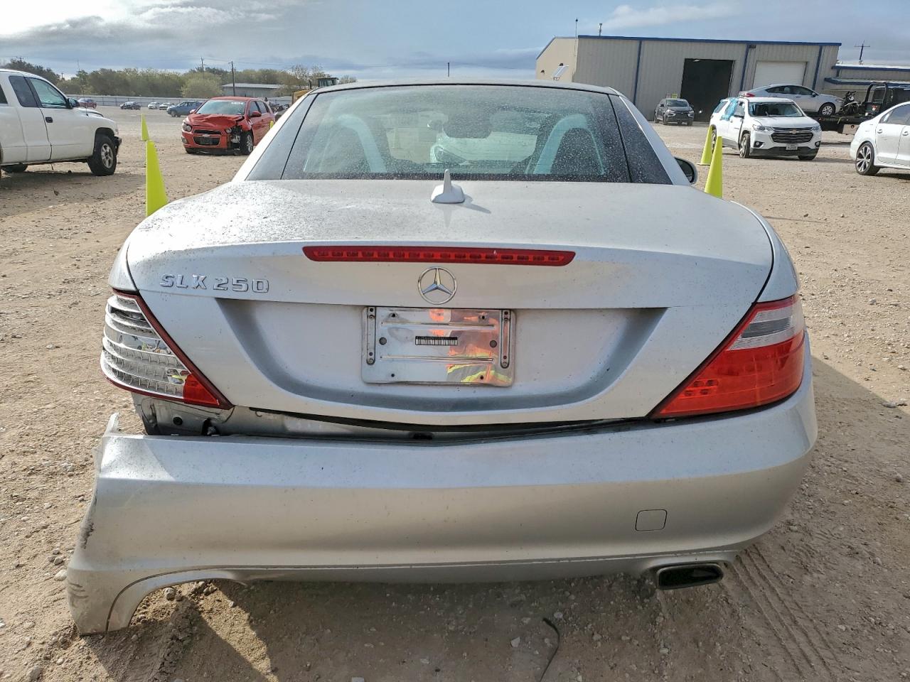 2013 Mercedes-Benz Slk 250 VIN: WDDPK4HA4DF072552 Lot: 93875825