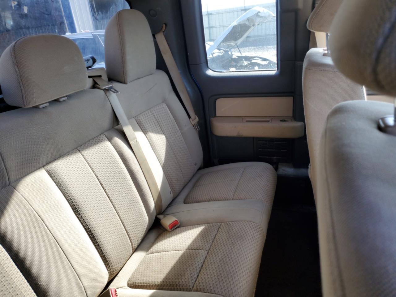 2011 Ford F150 Super Cab VIN: 1FTFX1EF2BFA35633 Lot: 92328055