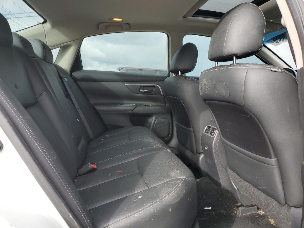 2018 Nissan Altima 2.5 VIN: 1N4AL3APXJC138367 Lot: 91900925