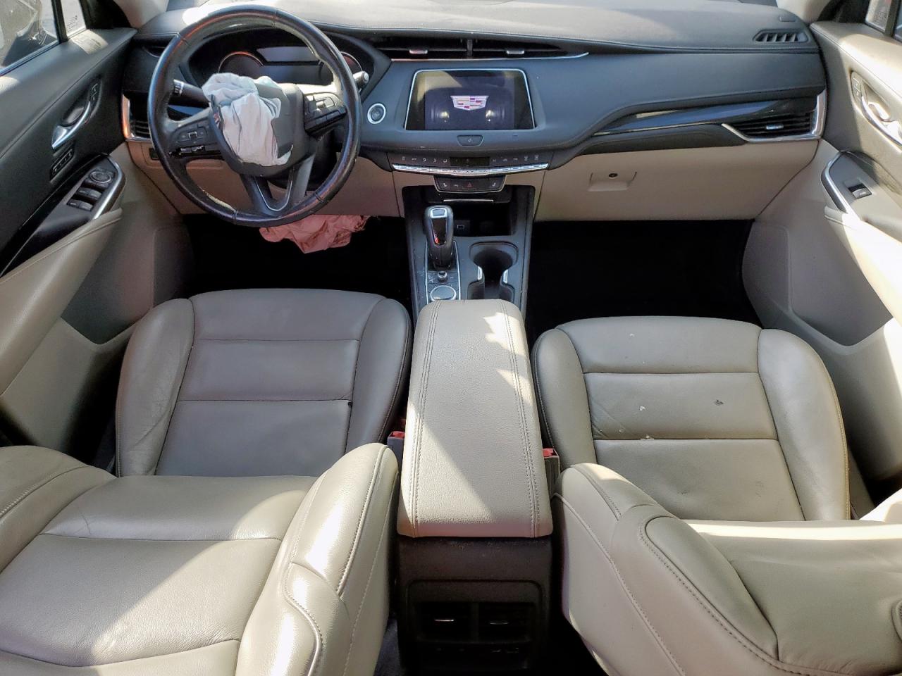 2019 Cadillac Xt4 Premium Luxury VIN: 1GYFZCR44KF140117 Lot: 92684715