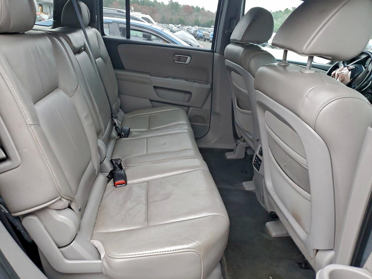 2011 Honda Pilot Exl VIN: 5FNYF4H68BB032703 Lot: 93902435