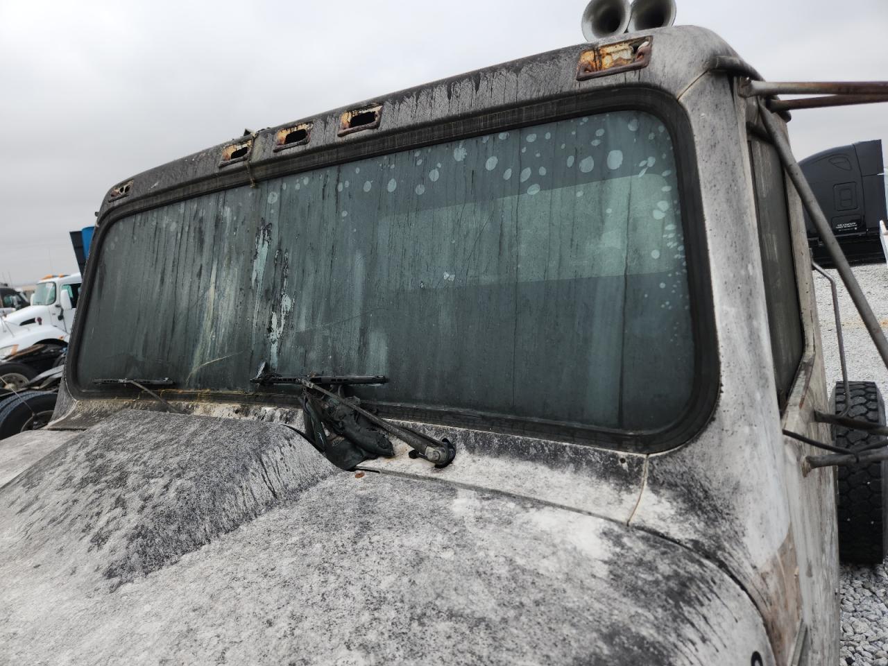 1979 International 1925 Semi Truck VIN: DA192JHB35844 Lot: 92977665