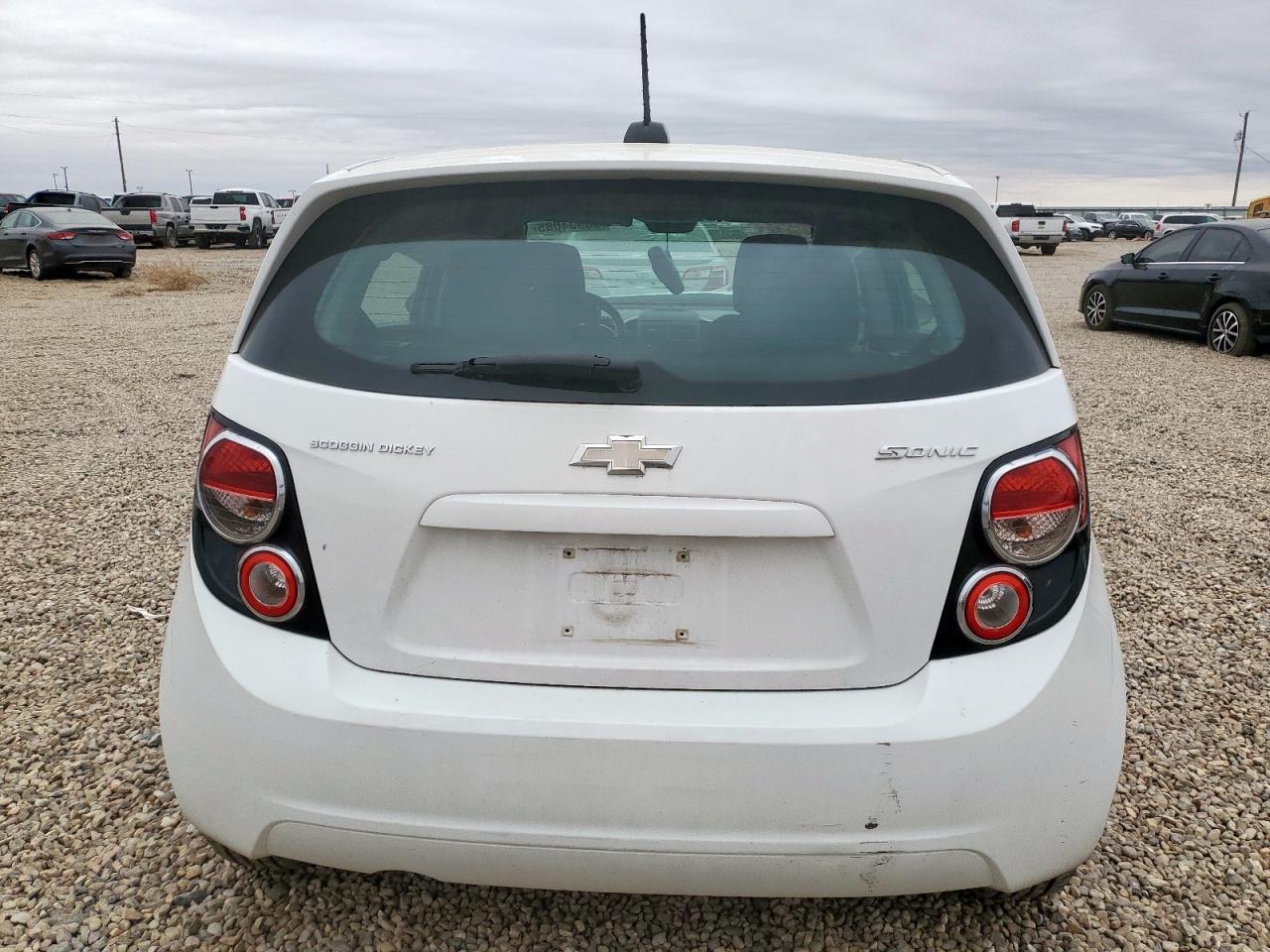 2015 Chevrolet Sonic Ls VIN: 1G1JA6SG9F4186081 Lot: 93904085