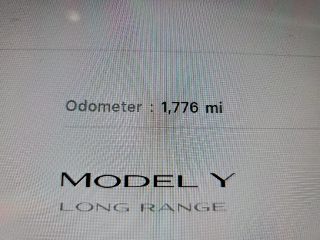 2026 Tesla Model Y VIN: 7SAYGDED0TA492763 Lot: 94421435